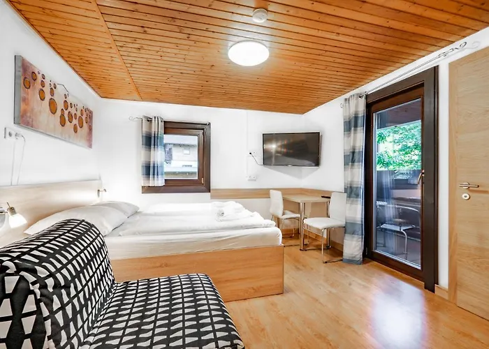 Πανσιόν Abendruh 3*